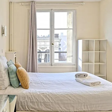 Avenue Du Maine - Iii Apartment